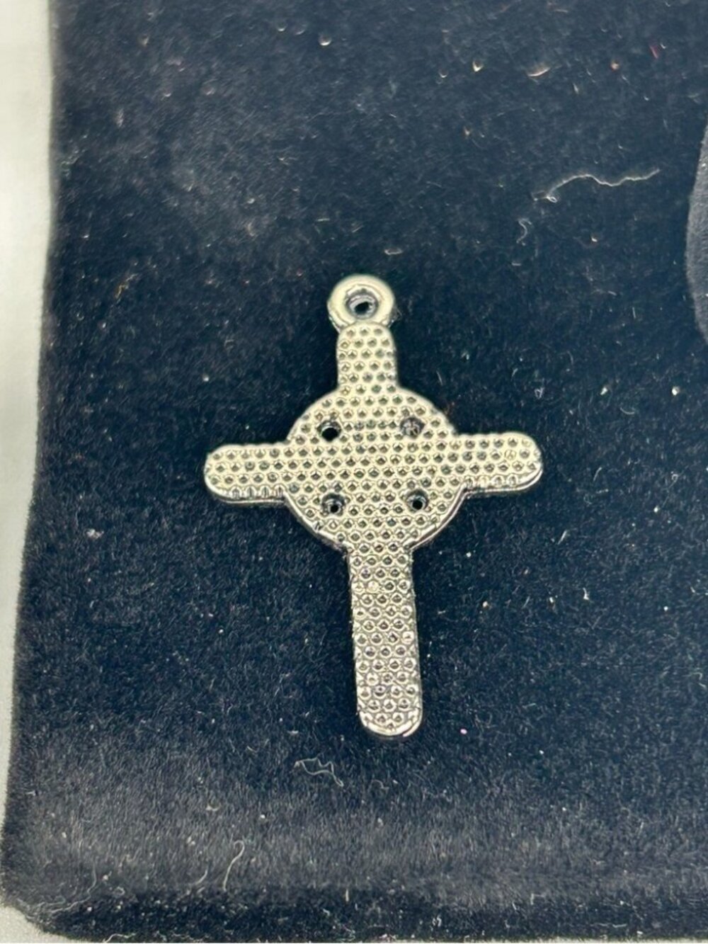 Silver Tone Textured Cross Pendant Marcasite Look Charm - Picture 3 of 9